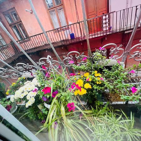 Apartment In The City Center Mini Івано-Франківськ Екстер'єр фото