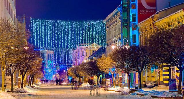 Apartment In The City Center Mini Івано-Франківськ Екстер'єр фото